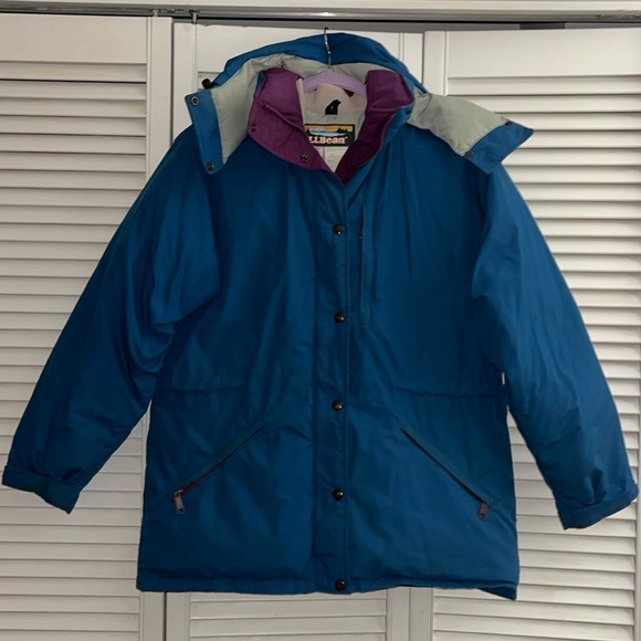 Vintage L.L. Bean down filled hooded coat - Picture 1 of 7